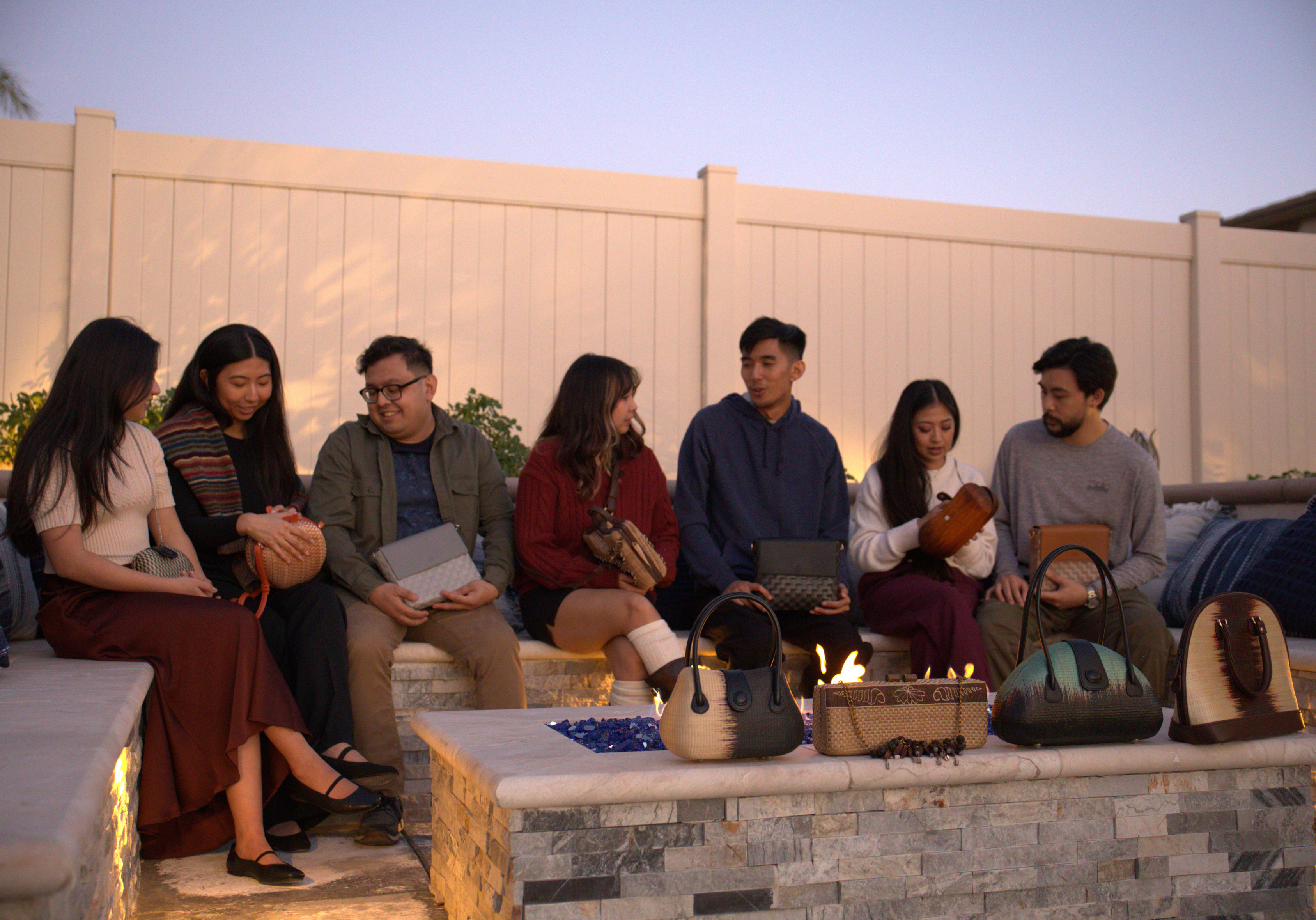 Why You Should Choose Handcrafted Bags